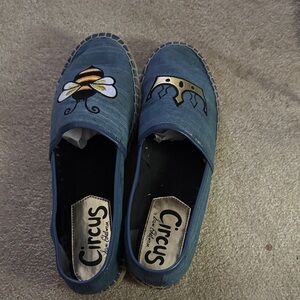 Circus by Sam Edelman Denim Blue Espadrilles with Bee Design shoes